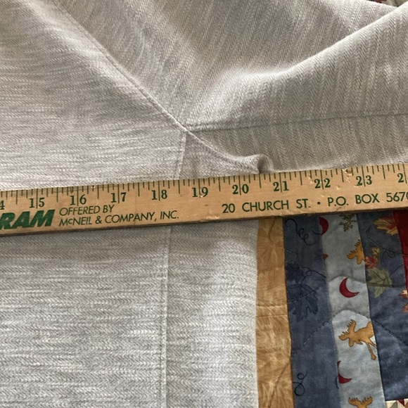 LLBean women’s jacket large zipper outdoors running hiking biking light gray - Picture 10 of 13